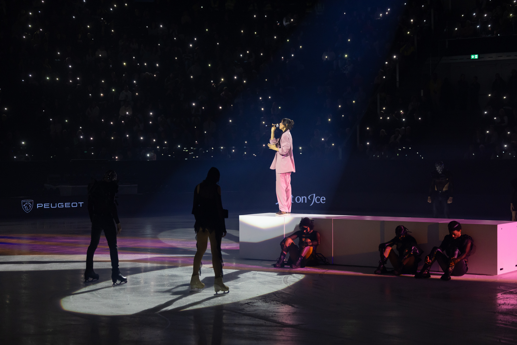 Art on Ice 2025 Fribourg by STEMUTZ, 12.02.2025