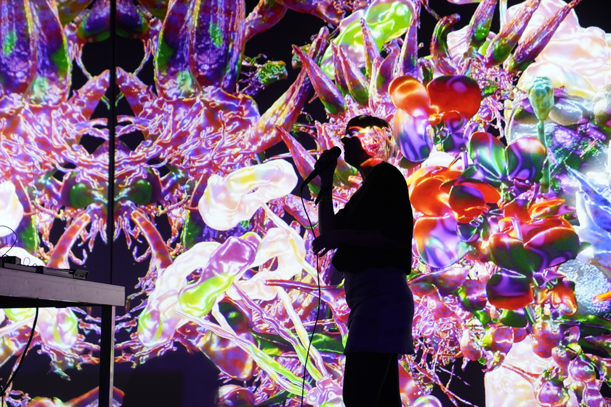 Mesh-Festival_2024_BeliaWinnewisser-Subrihanna_Photo-TobiasTielsch_16