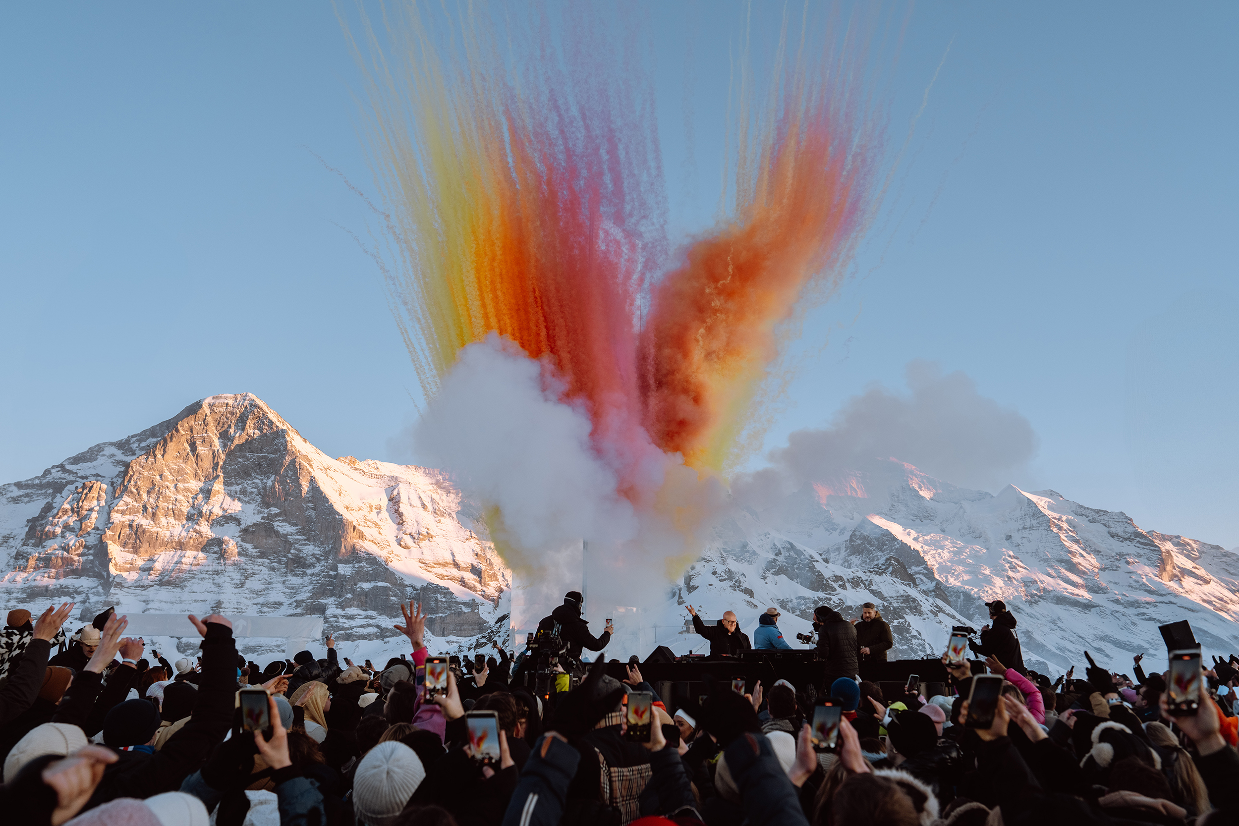 XAVER26_Best Brandworlds-Installations_VSNZ_Winterfestival_NÜSSLI_08_FabioZingg_BrinaKnauss